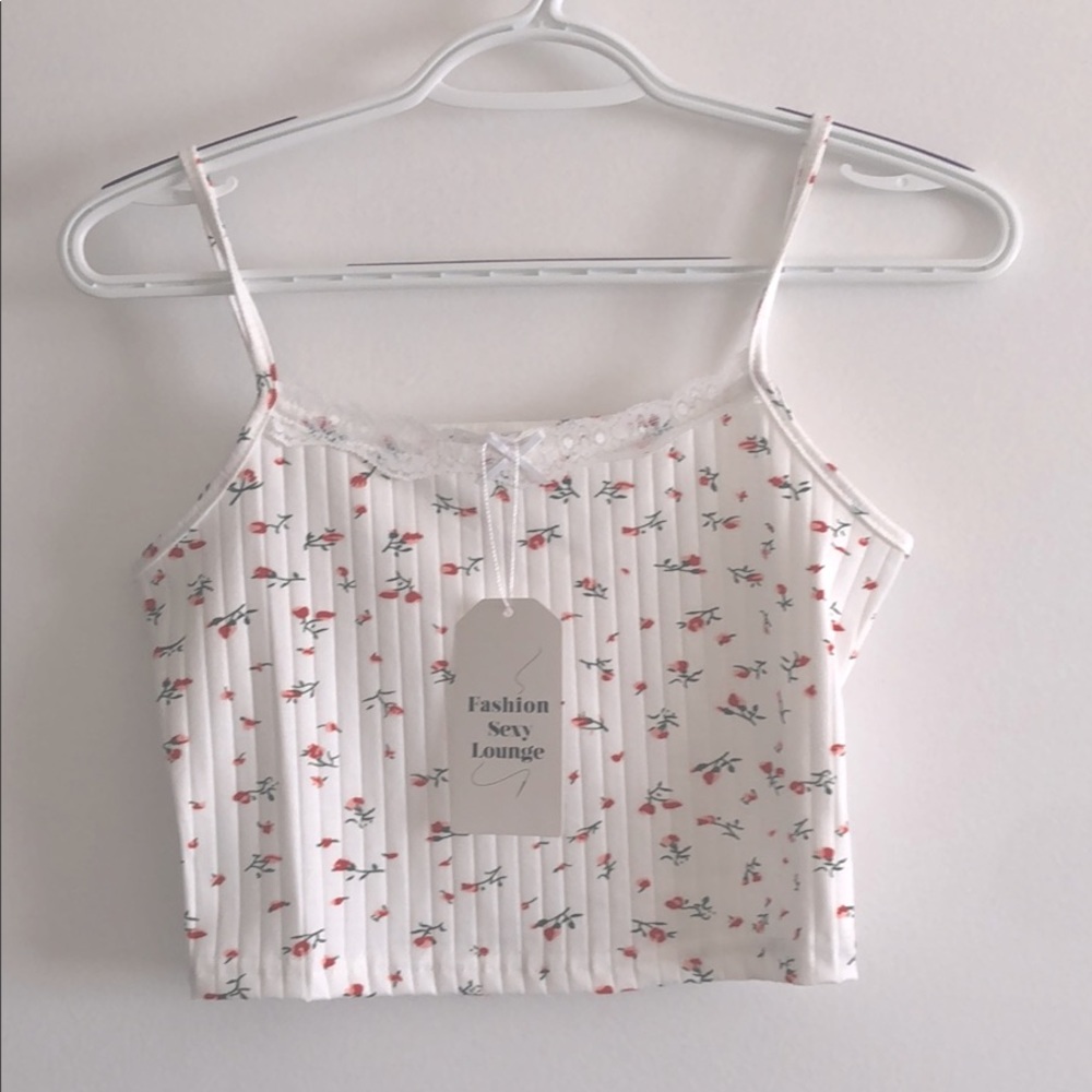 lace trimmed floral print camisole top